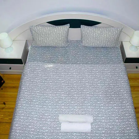 ゲストハウス シティ センター 2*